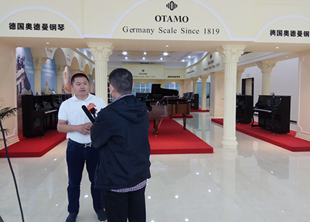 Briefing on Zhanjiang Radio and TV Station Interviews with Guangdong Longjoin High-tech Industrial Park